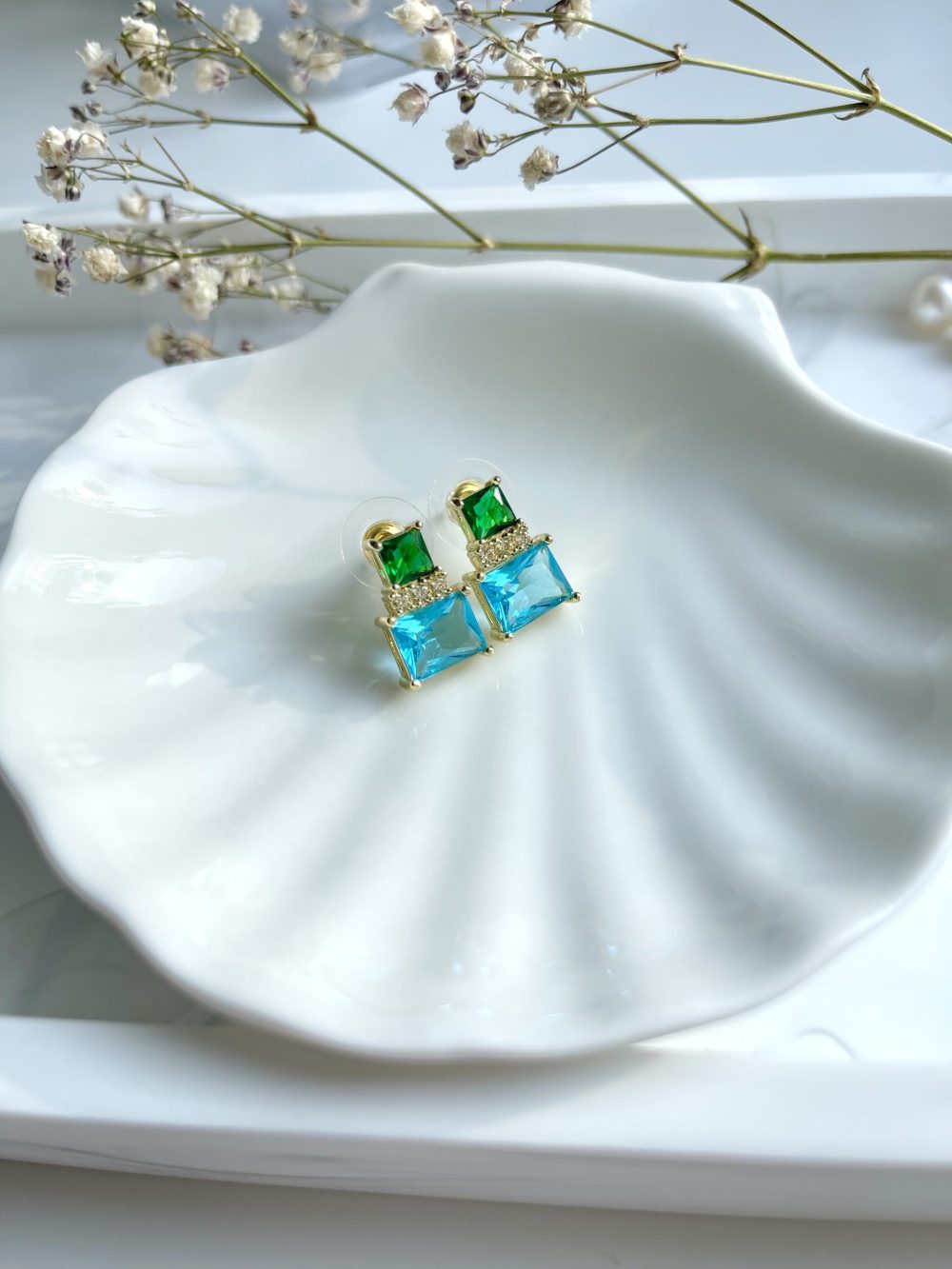 Blue Zircon stud