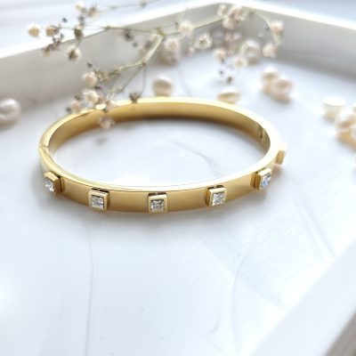 Square Bracelet