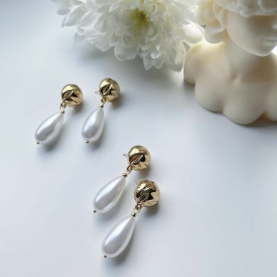 Pearl Dangle