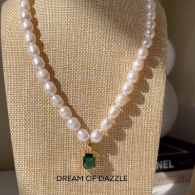 Phyllis pearl Necklace