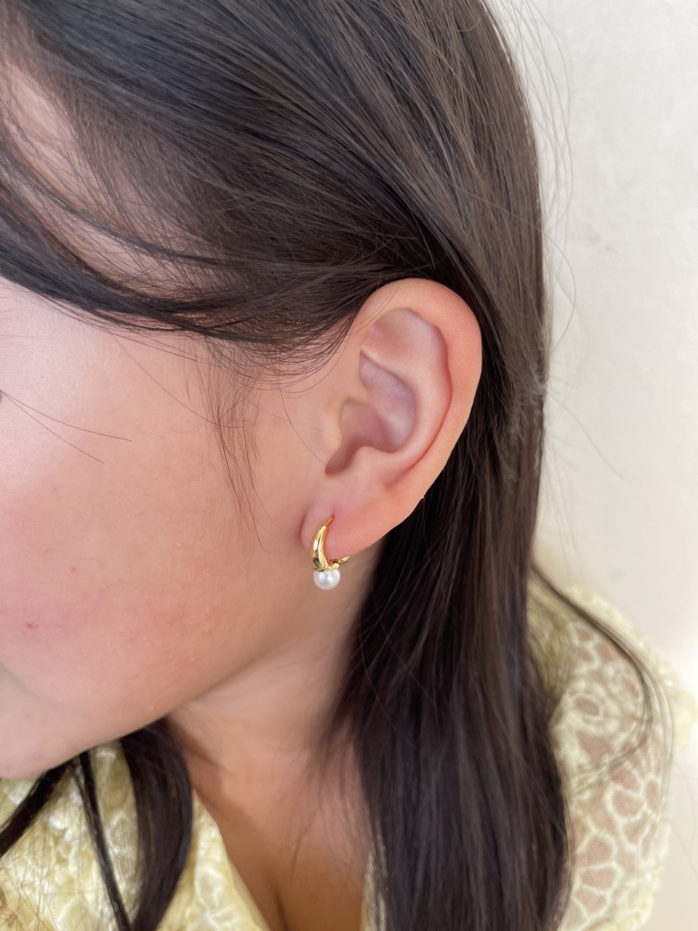 Pearl hoops